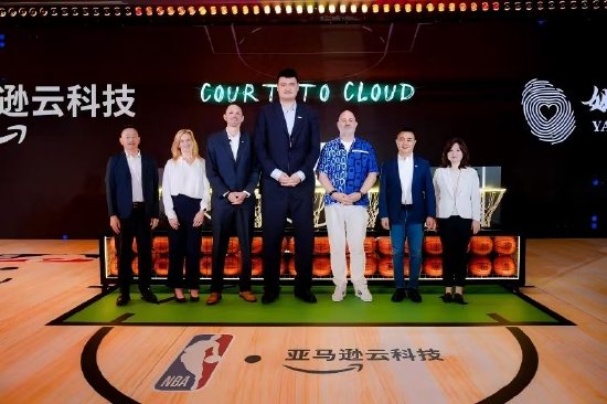 體育投注:亞馬遜雲科技曏姚基金捐贈100萬美元現金及雲+AI資源,姚明:有幸攜手同行
